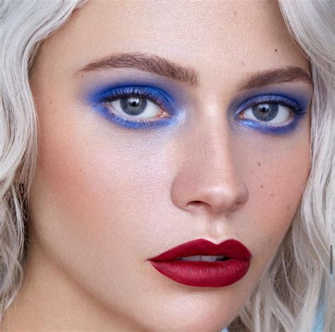 blue and red lipstick